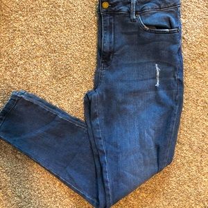 Size 12 (31) skinny jeans